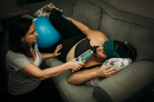 Birth Photographer VBAC Honolulu Birth Doula Hawaii Oahu Doula Kailua Wunderbirth Evidence Based Birth Childbirth Education